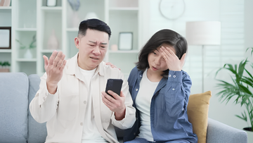3 con tôi nghỉ hè về quê chơi với ông bà, vậy mà chị dâu bắt đóng sinh hoạt phí