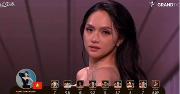 Một giây lộ mặt mộc của Hương Giang tại MGI All Stars 2026 gây tranh cãi