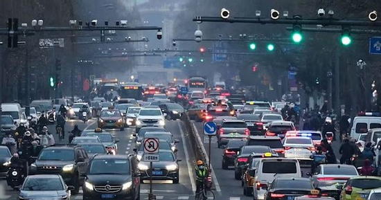 Xe khách tông đuôi xe tải, 13 người tử vong