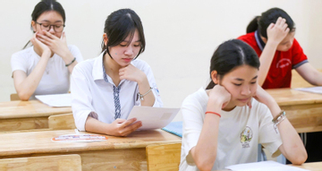 Đề Tiếng Anh thi lớp 10 Hà Nội phân hóa cao, khó có ‘mưa’ điểm 9 và 10