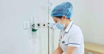 Thức khuya, làm việc xuyên đêm: Nhiều người trẻ ngỡ ngàng dính 'bệnh người già'