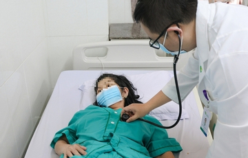 Chủ tiệm bánh mì bị phạt 80 triệu đồng vì khiến 86 người bị ngộ độc