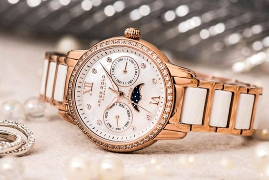 Đăng Quang Watch sale mạnh tới 30%, tặng quà hấp dẫn mùa hè 2026