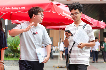 Đề Văn 2026 tranh cãi về Steve Jobs: Đề thi mở, cách chấm có mở?