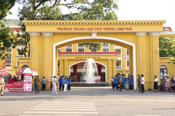 Quảng Ninh kỷ luật 3 cán bộ liên quan vụ giám thị đề nghị đổi bài thi