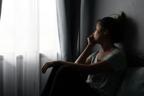 Yêu 3 năm, bạn trai vẫn đòi chia đôi tiền đi du lịch