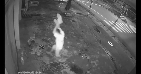 Hé lộ quá khứ đặc biệt của kẻ ra tay với cụ ông bán vé số ngủ bên đường