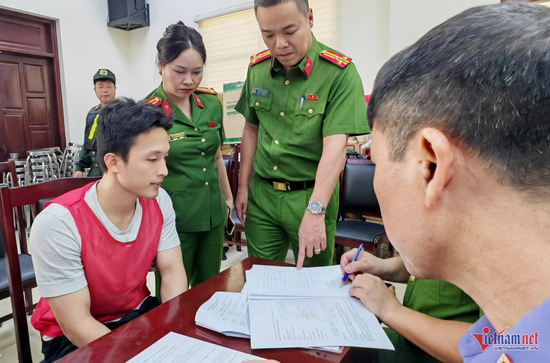 Muốn nhận lại tiền trong vụ lừa đảo 'sở hữu kỳ nghỉ', nạn nhân cần làm gì?