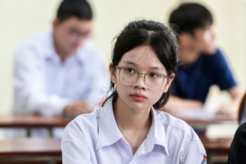 Biến động điểm chuẩn lớp 10 Hà Nội năm 2026: Có trường tăng 8,5 điểm