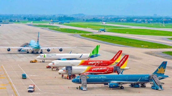 Từ 1/7, hành khách được hoàn trả tiền vé nếu chuyến bay chậm 4 tiếng
