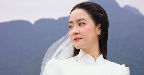 Nữ tiến sĩ văn hoá trên phim VTV ngoài đời ly hôn năm 21 tuổi