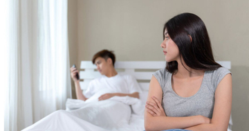 Chồng lạnh nhạt trên giường, tôi đau đớn phát hiện điều anh làm mỗi tối