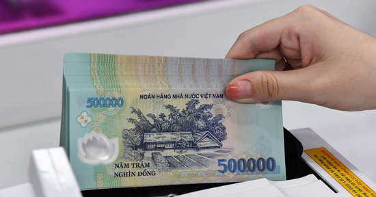 Lãi suất ngân hàng hôm nay 4/6/2026: Bất ngờ tăng, chạm mức tối đa 4,75%/năm