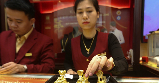 Giá vàng hôm nay 5/6/2026: Đồng loạt giảm sâu, vàng SJC và nhẫn mất 600.000 đồng/lượng