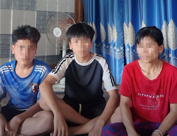 Tài xế xe ghép tăng giá cước giữa đường, 2 thiếu niên đành gán điện thoại