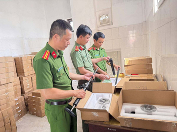 Phá đường dây mua bán vũ khí nguy hiểm nguỵ trang bằng 'súng thông bồn cầu'