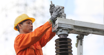 Giá điện tăng lên mức 2.204 đồng/kWh, tài chính EVN thay đổi ra sao?