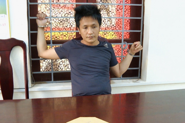 Trung tá công an bị con nghiện ma túy đâm trọng thương