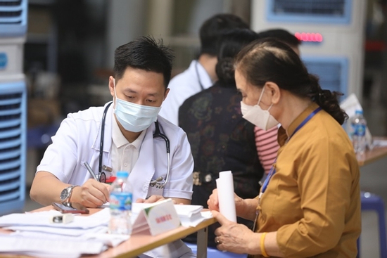 Từ 1/7, ba trường hợp khám chữa bệnh BHYT được tăng mức thanh toán viện phí