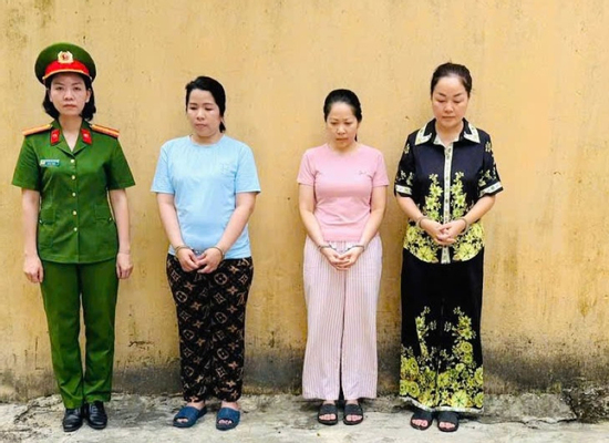 Vụ nhập lậu 28.000 viên kim cương: Khởi tố thêm 4 người, có chủ tiệm vàng Kim Lý