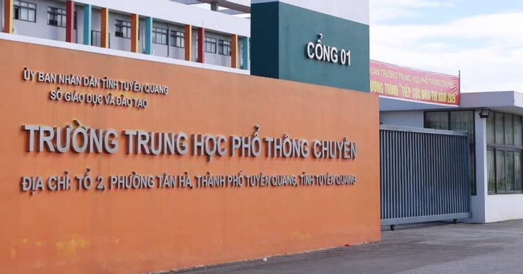 Vụ 147 điểm 10 Toán: Nữ Hiệu trưởng Trường Chuyên Tuyên Quang bị khởi tố là ai?
