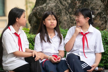 Đề xuất xem xét miễn, giảm học phí cho gia đình sinh hai con gái