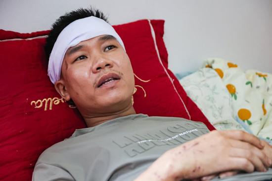 Lũ quét kinh hoàng ở Lai Châu: Người cha đau đớn nhìn vợ và hai con bị dòng nước dữ cuốn đi