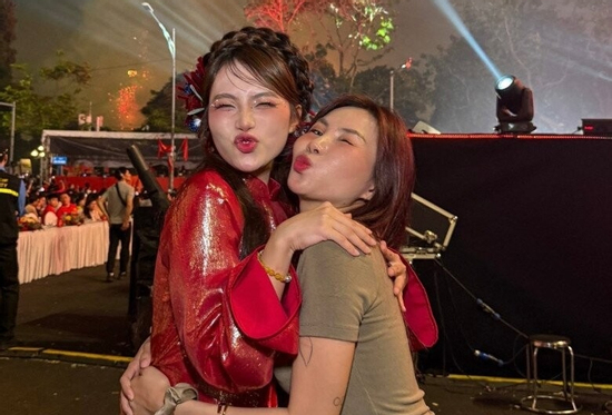 Từ cô bé dân ca đến nghệ sĩ Gen Z yêu văn hoá: 