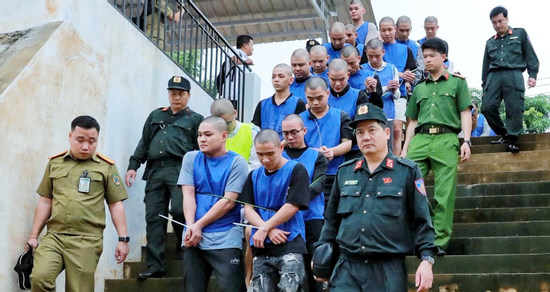 Công an Lai Châu đột kích 'sào huyệt' lừa đảo ở Lào, 40 người bị bắt giữ