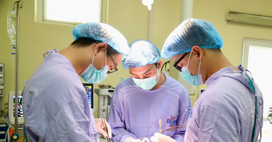 Người đàn ông nhận tin ung thư di căn dù đã bỏ 'thói quen xấu'