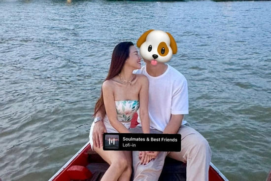 Hoàng Oanh đăng ảnh ngọt ngào bên bạn trai bí ẩn, một chi tiết khiến dân mạng đổ dồn chú ý
