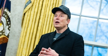 Tỷ phú Elon Musk thừa nhận 'lún quá sâu vào chính trị', vẫn ủng hộ ông Trump