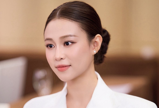 Diễn viên Quỳnh Châu 'Dưới ô cửa sáng đèn' thích người đàn ông thông minh, tử tế