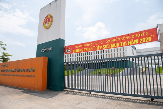 Vụ 146 điểm 10 môn Toán bất thường: Người dân Tuyên Quang nói gì?