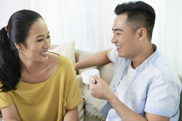 Hẹn hò hậu ly hôn: Khi chiếc ví khép lại trước lúc mở lòng