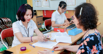 Bộ trưởng Y tế hồi đáp đề xuất hạ độ tuổi, mở rộng diện hưởng trợ cấp xã hội