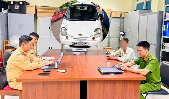 Ô tô vi phạm giao thông 96 lần, vì sao bây giờ chủ xe mới trình diện?