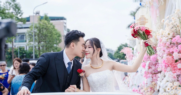 Cưới vợ cách nhà 300m, chú rể Thanh Hóa đem xe mui trần đi đón dâu