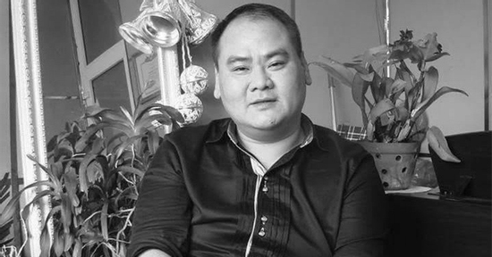 Đông đảo học trò đến viếng đám tang ca sĩ Nguyễn Xuân Trung qua đời ở tuổi 48