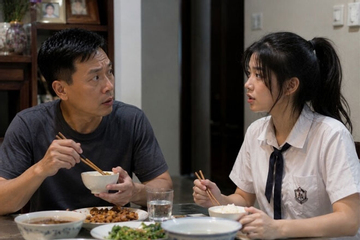 Con gái yêu sớm, tôi chỉ đáp 10 chữ khiến cuộc đời con thay đổi