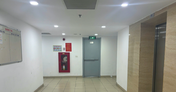 Muốn chuyển nhà vì hàng xóm 'nặng mùi'