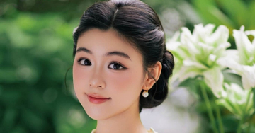 Nhan sắc càng ngắm càng mê của Thảo Linh - con gái MC Quyền Linh