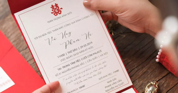 Bố mẹ ly hôn: Viết tên ai trên thiệp cưới, mời ai đến ngày vui?
