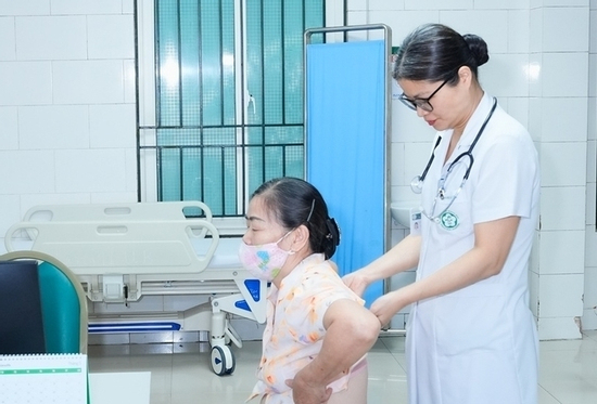 4 dấu hiệu cảnh báo ung thư vú, phụ nữ trẻ cũng cần lưu ý