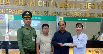 Đi khám bệnh, người phụ nữ nhặt được xấp tiền 39,5 triệu đồng tìm người trả lại