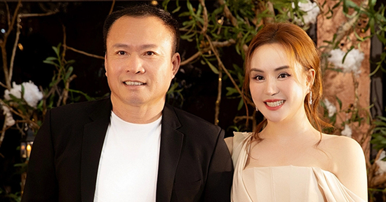 Vy Oanh tuổi 41 gợi cảm sau biến cố, kể điều quan trọng nhất với chồng doanh nhân