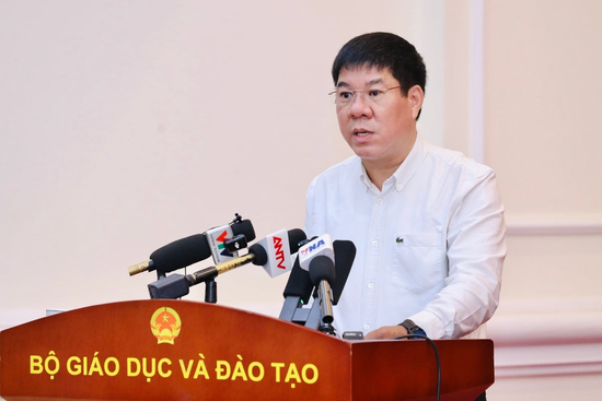 Phát hiện có móc nối giữa giáo viên và phụ huynh vụ gian lận thi ở Tuyên Quang