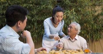 Nghỉ hưu sống cùng con gái, một quyết định của tôi khiến con rể từng muốn 