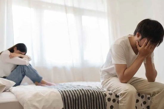Bi kịch của vợ chồng ly thân vẫn sống chung nhà
