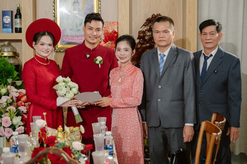 Cô dâu ở TPHCM được mẹ kế tặng 500 triệu trong đám cưới, lời phát biểu ‘gây sốt’